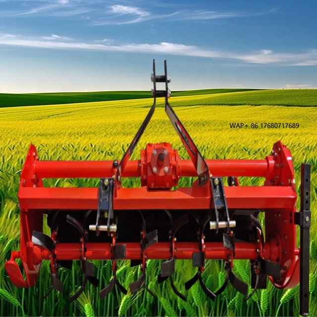 Heavy Equipment And Machinery - Maszyny rolnicze, sprzęt, ciągnik z załączonym