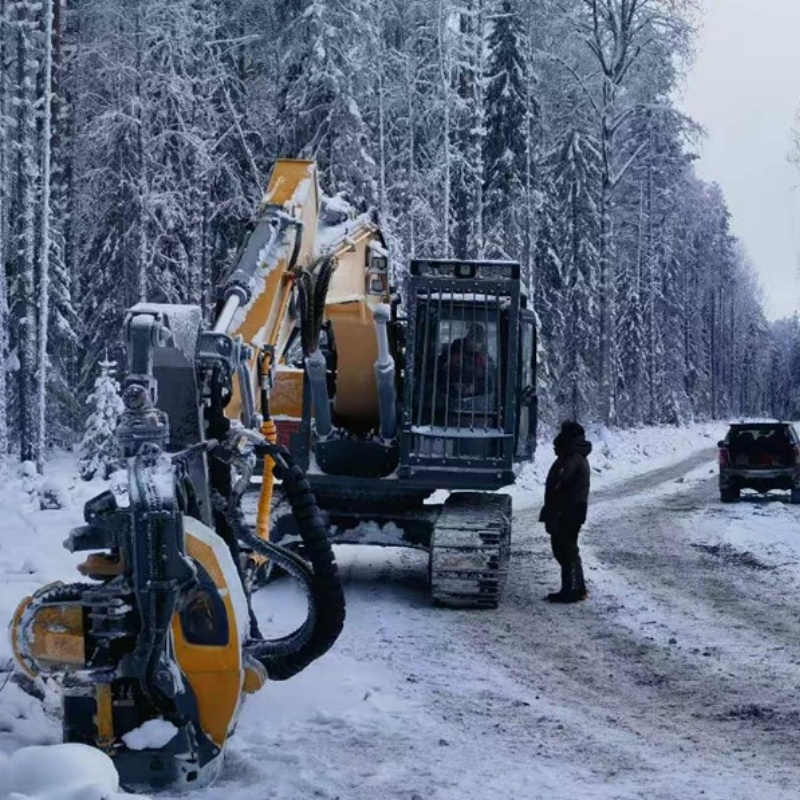 Heavy Equipment And Machinery - Wytrzymałe automatyczne urządzenia do cięcia drewna